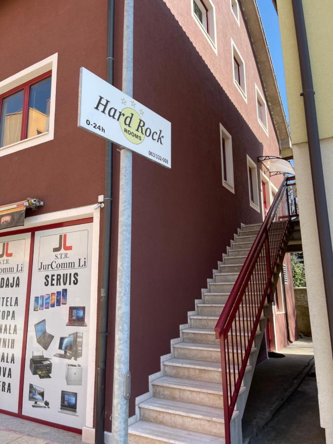 Hard Rock Rooms For Two Livno Exterior foto